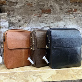 کیف دوشی چرمی کوچک چرم سانتال مدل آراز