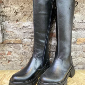 بوت چرم زنانه پاشنه بلند مدل توانگر