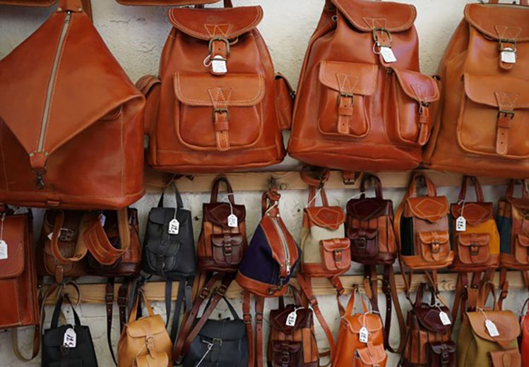 کیف و کفش بارانا