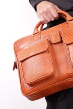 کیف اداری مردانه چرم کد 2025 - تصویر 4