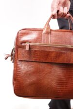 کیف اداری مردانه چرم کد 2026 - تصویر 4