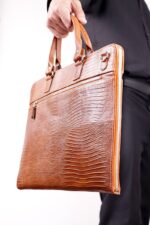 کیف اداری مردانه چرم کد 2032 - تصویر 2