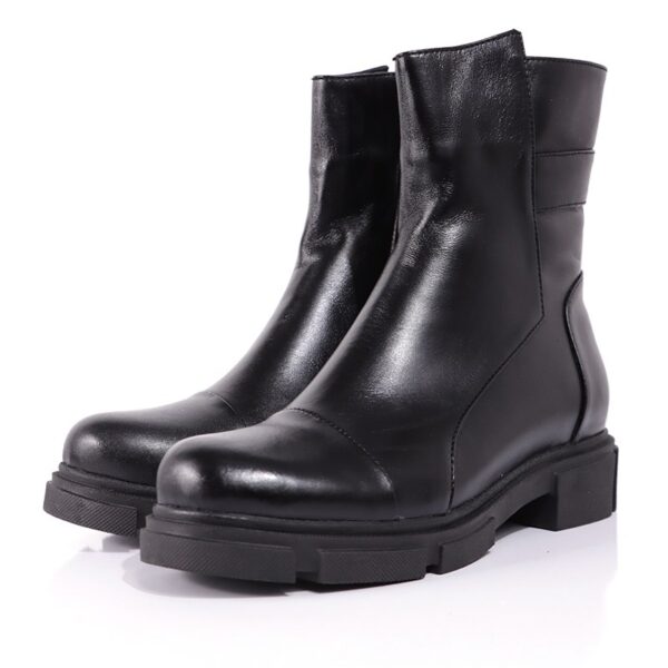 بوت چرم زنانه مناسب استایل زمستانه