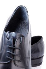 کفش چرم مردانه دستدوز برای استایل رسمی - Image 4