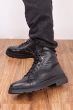 بوت چرم مردانه برای استایل روزمره - تصویر 15